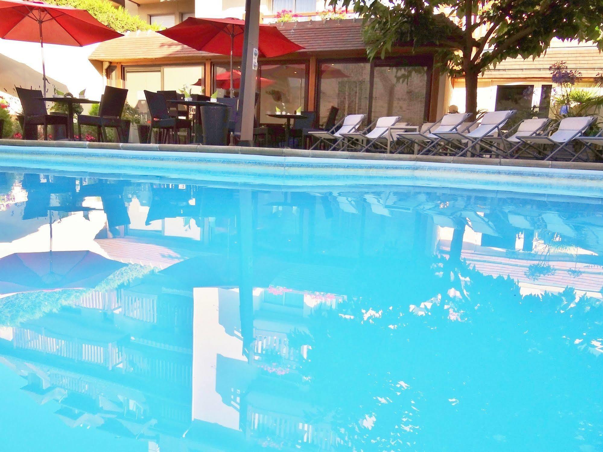 La Loggia Appart'Hotel & Spa Довиль Экстерьер фото